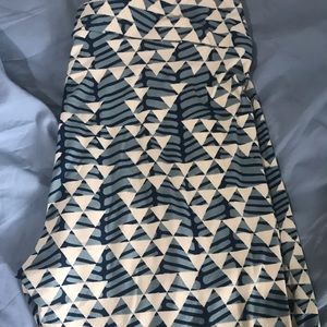 DESTASH! Blue geometric LLR leggings